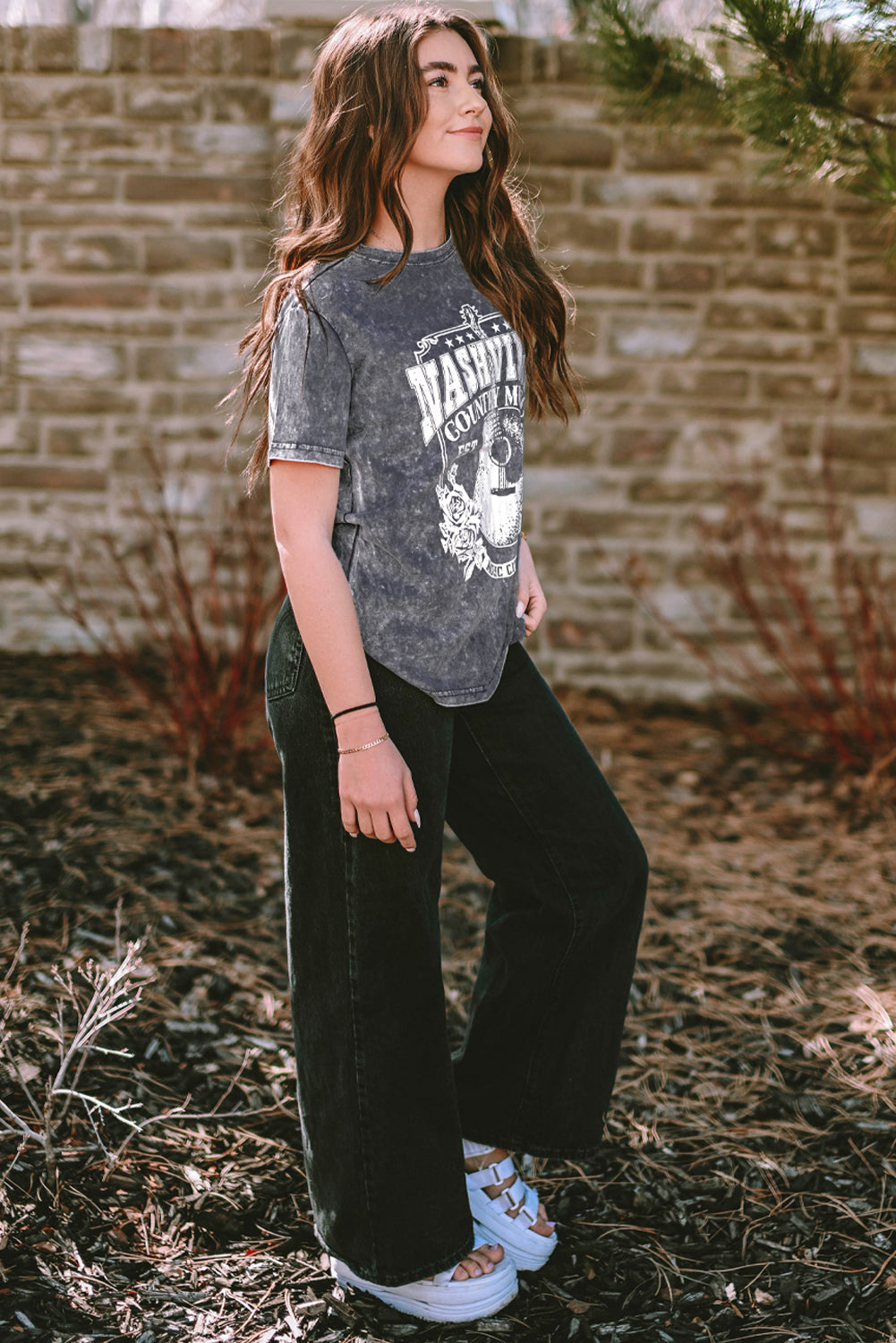 Red Nashville Rock Band T Shirt Vintage Washed Tee