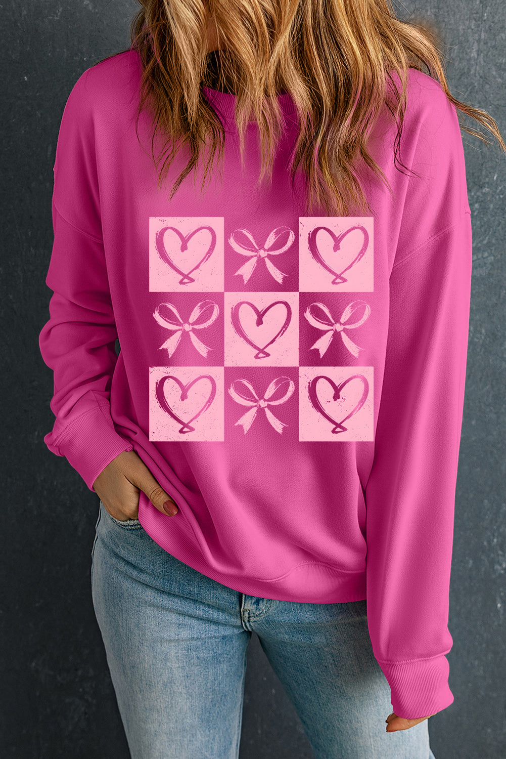 Bonbon Heart Shape Bow Checker Graphic Valentine Drop Shoulder Sweatshirt