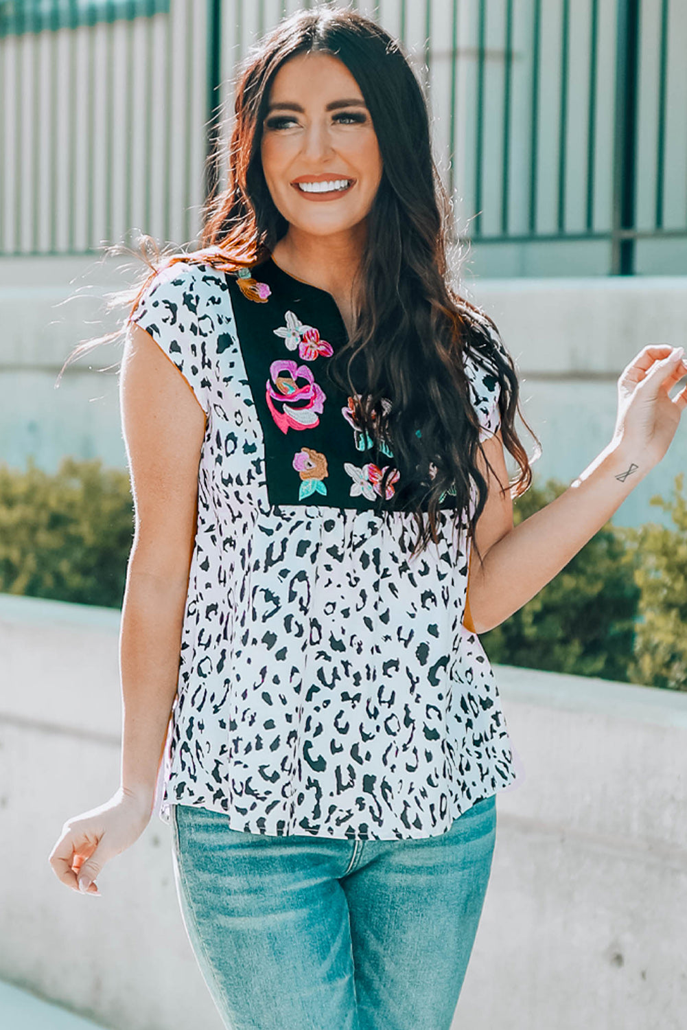 Black & White Animal Print Flower Embroidered Tunic Short Sleeve Top