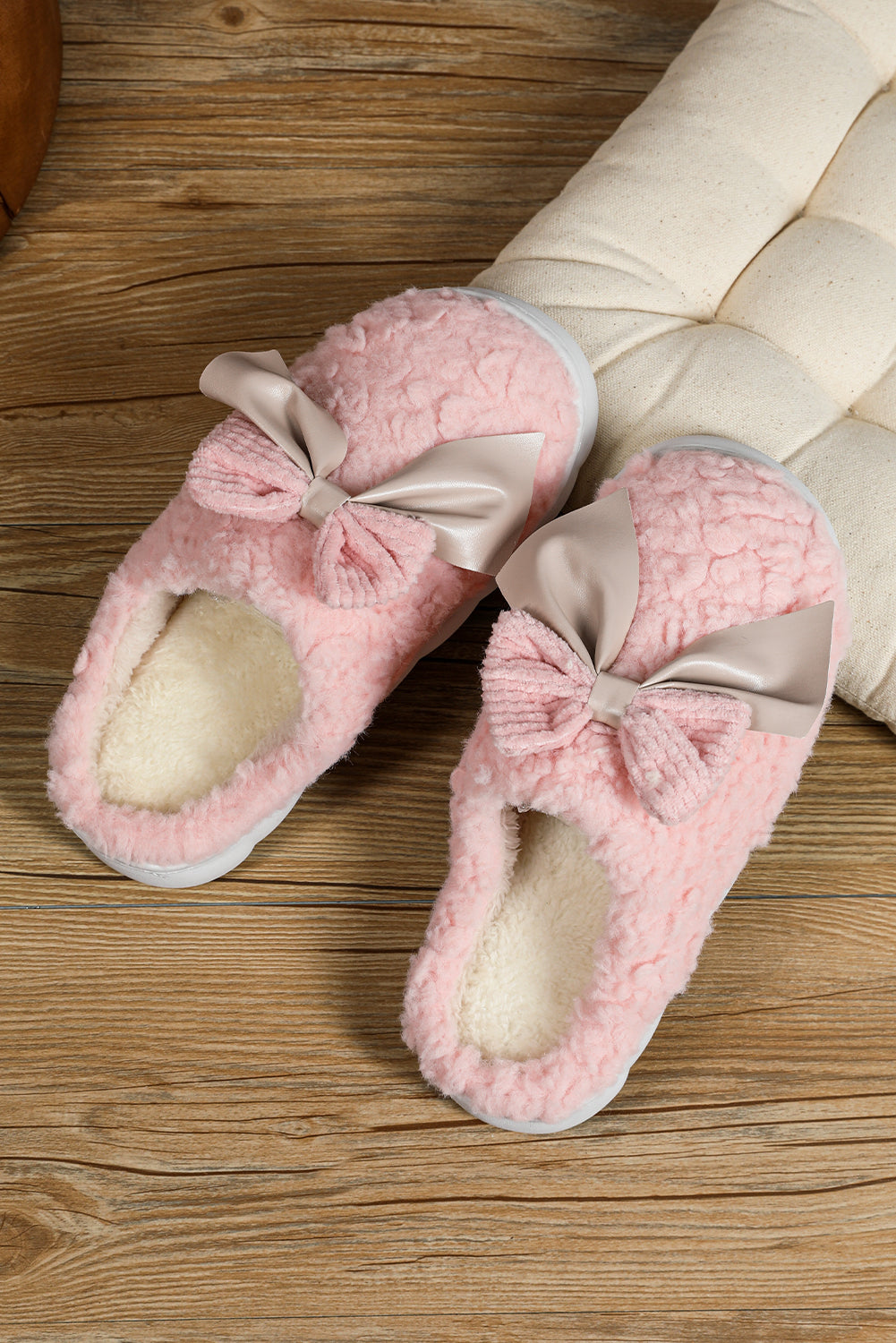 Pink Contrast Bowknot Applique Plush Winter Slippers