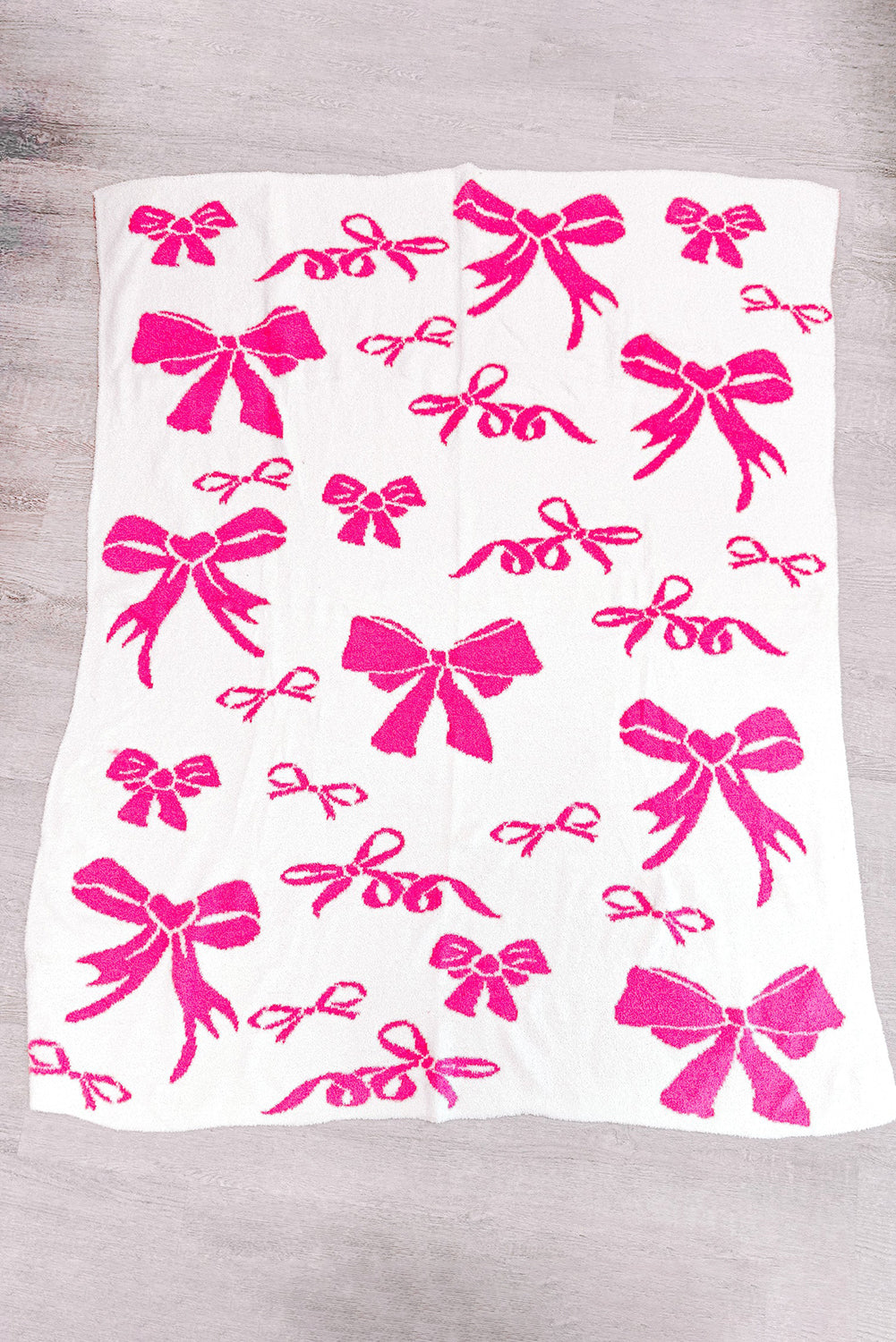 Pink 127*152cm Bow Printed Cozy Soft Throw Blanket