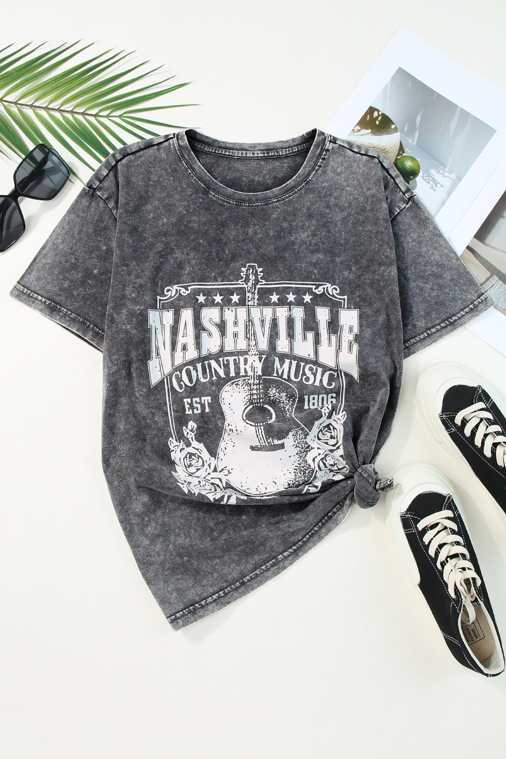 Red Nashville Rock Band T Shirt Vintage Washed Tee